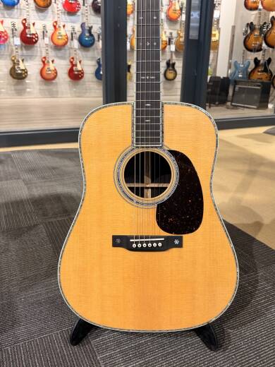 Store Special Product - Martin Guitars - D-42 V18